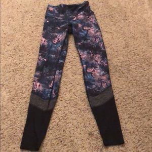 Lululemon floral leggings- Size 4